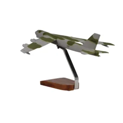 Boeing B-52 Stratofortress (Camoflage) Large Mahogany Model