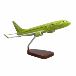 Boeing 737-800 Kulula Flying 101 Large Mahogany Model
