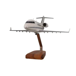 Bombardier Challenger 600 Large Mahogany Model