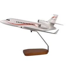 Dassault Falcon 900 Large Mahogany Model