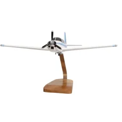Mooney M20F Large Mahogany Model