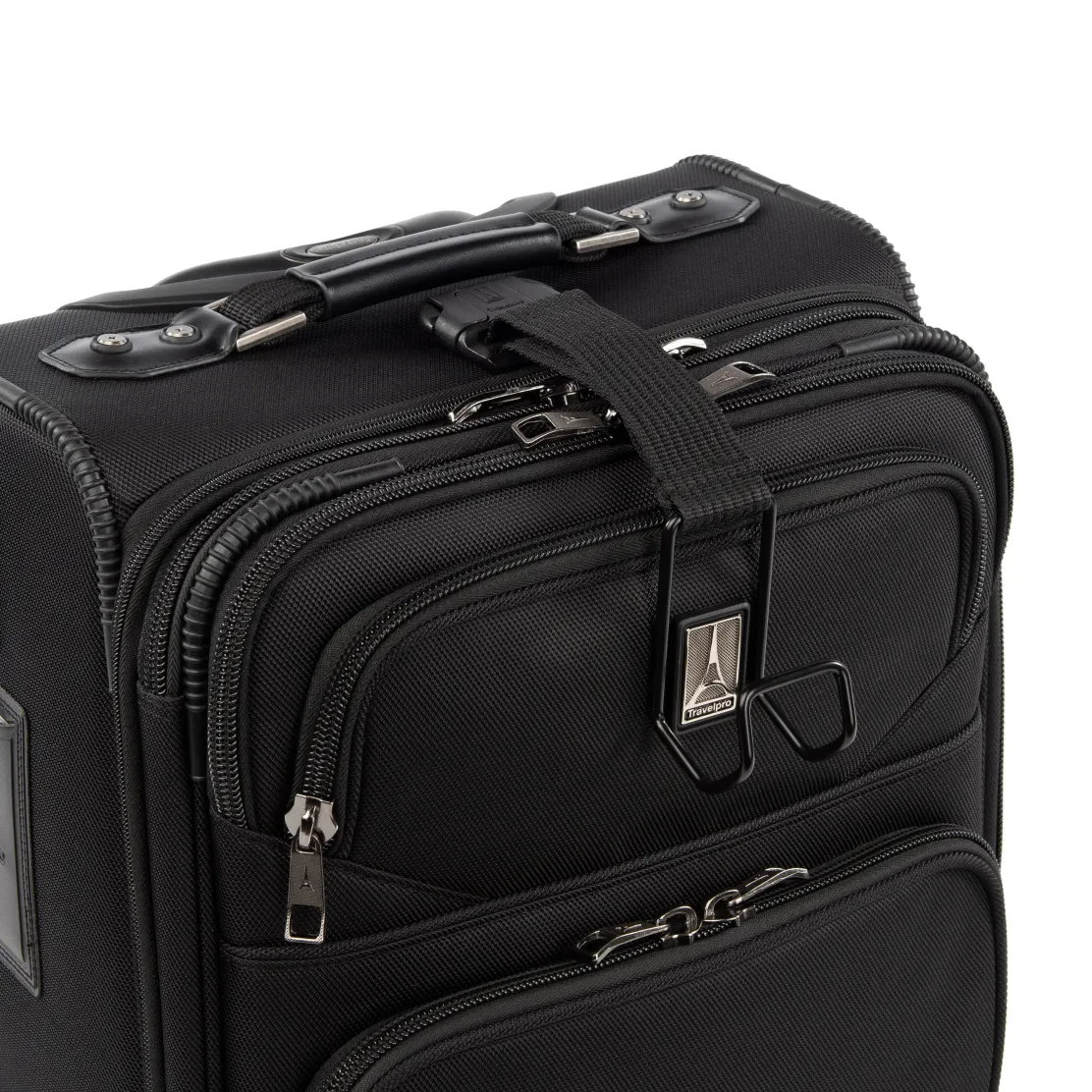 Travelpro FlightCrew5 18" Expandable Rollaboard: Durable Luggage for Aviation Professionals