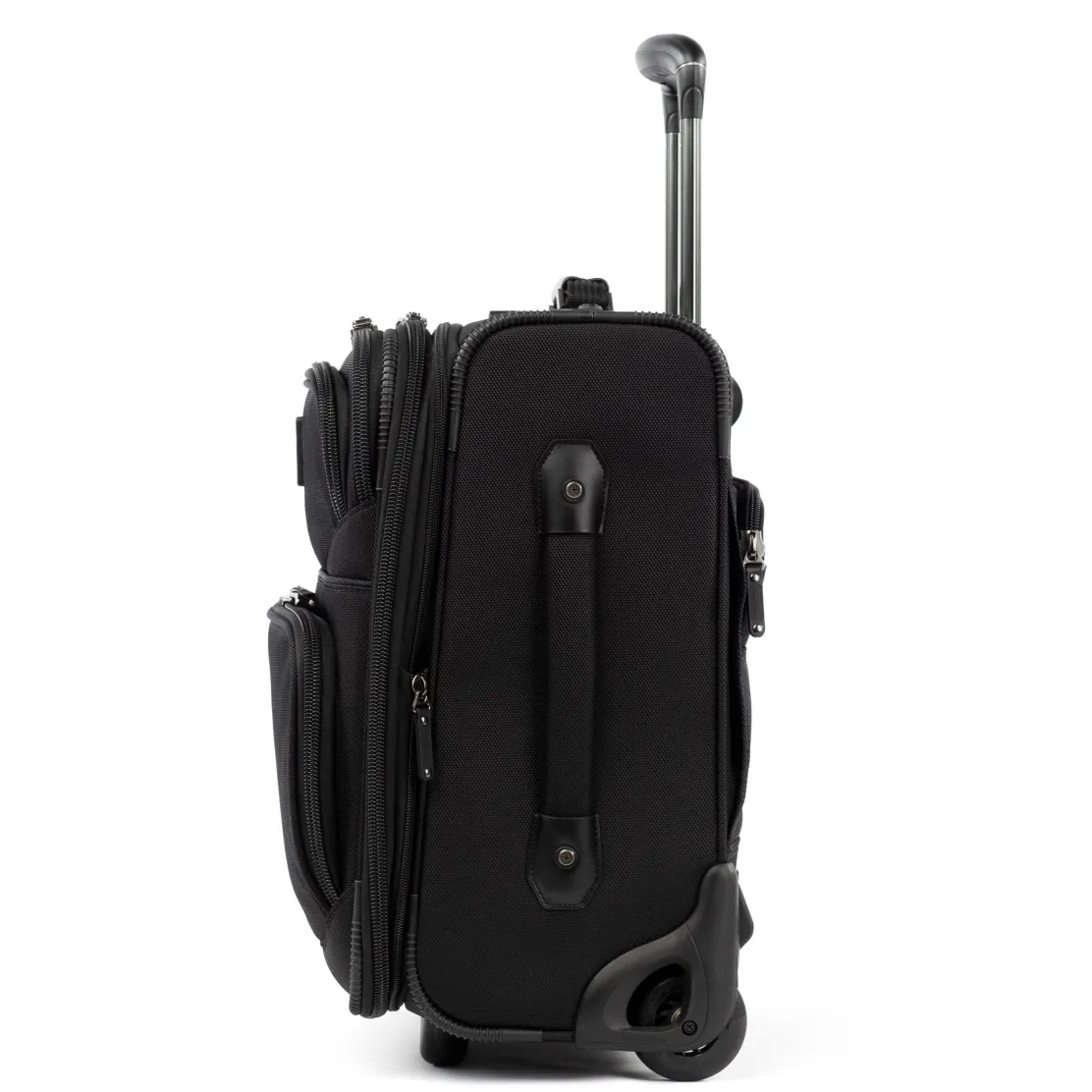 Travelpro FlightCrew5 18" Expandable Rollaboard: Durable Luggage for Aviation Professionals